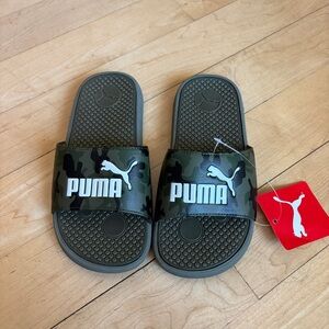 NEW Size 3 Youth PUMA Camouflage Slide Sandals